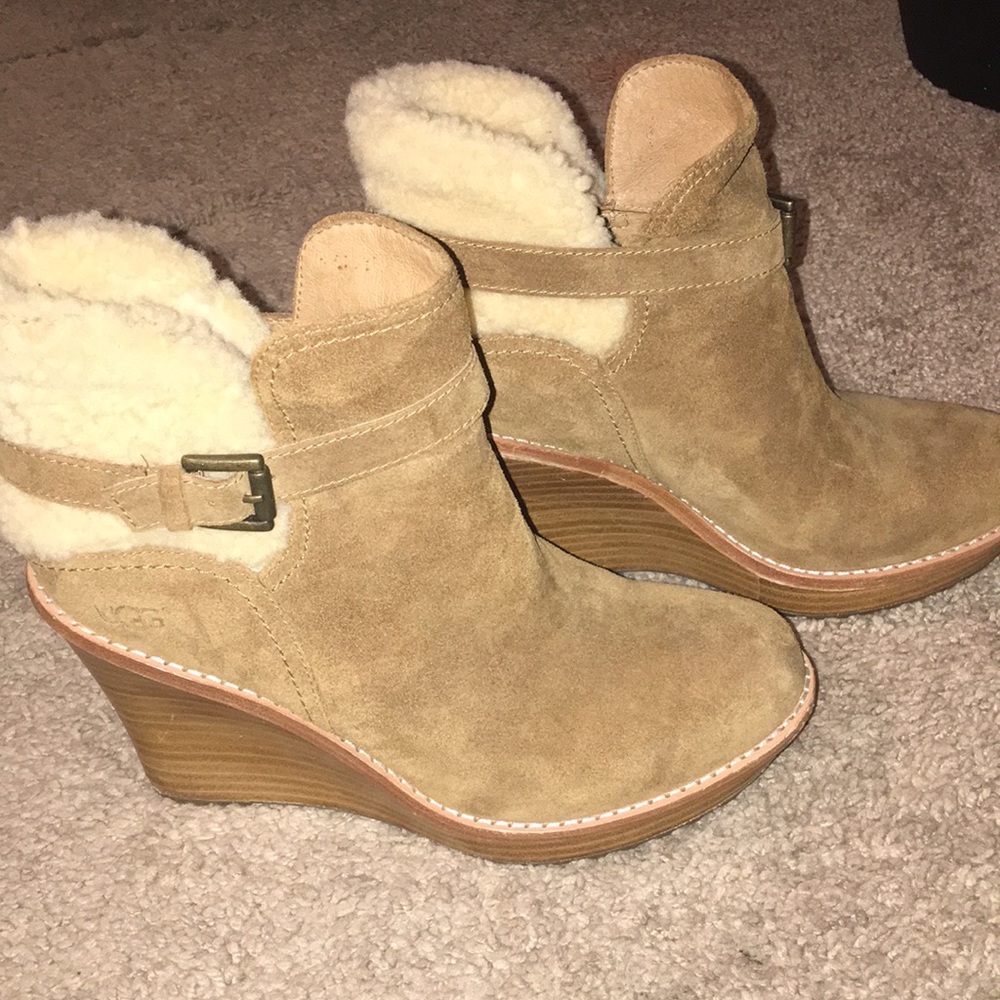 Ugg’s Anais Suede Suede Ankle Wedge Bootie Brown